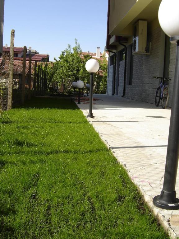 Central Park Family Hotel Kavarna Bagian luar foto